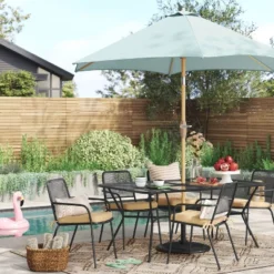 9'x9' Market Patio Umbrella - Light Wood Pole - Threshold™